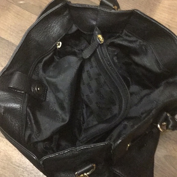 Michael kors purse - Picture 2 of 7